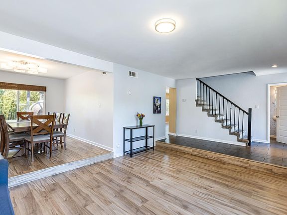 4th image of 4467 Tanglewood Way