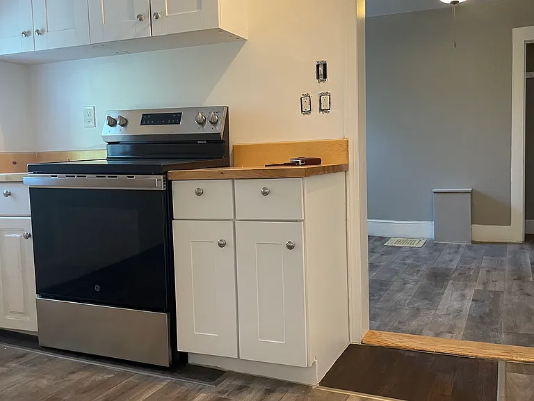 114 N Whitney St #2 — Photo 9