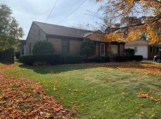 1130 Three Mile Rd NE, Grand Rapids, MI 49505