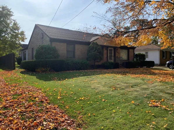 1130 Three Mile Rd NE, Grand Rapids, MI 49505