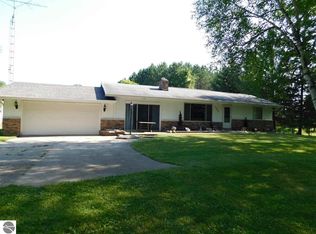 4587 Mack Lake Trl, South Branch, MI 48761