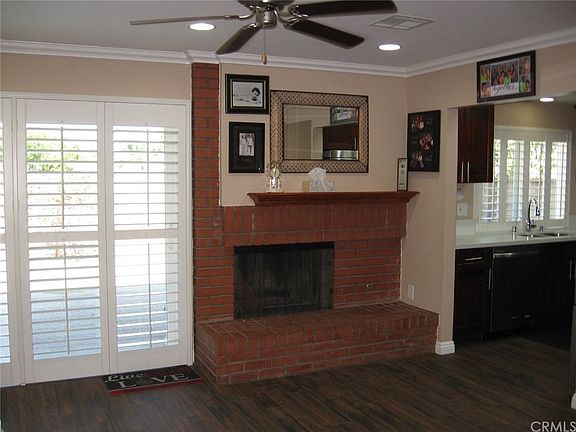 5th image of 20007 Village Green Dr