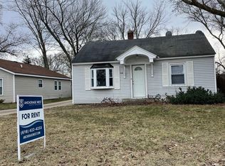 496 W 22nd St, Holland, MI