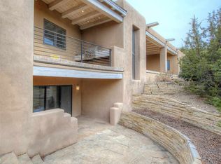 1204 Ojo Verde, Santa Fe, NM 87501