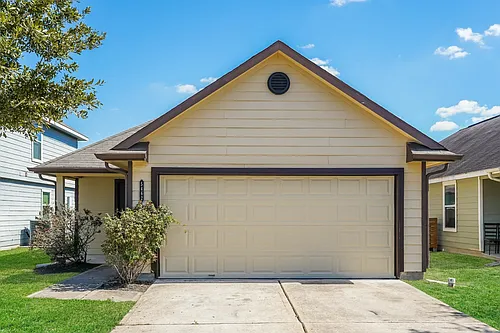 5462 Plantation Forest Dr Photo 1