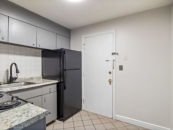 3rd image of 1 Brook Road #101