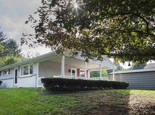 7541 Chambers Hill Rd, Harrisburg, PA 17111