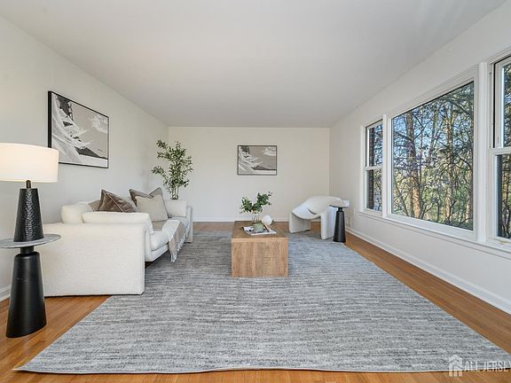 5th image of 333 River Rd