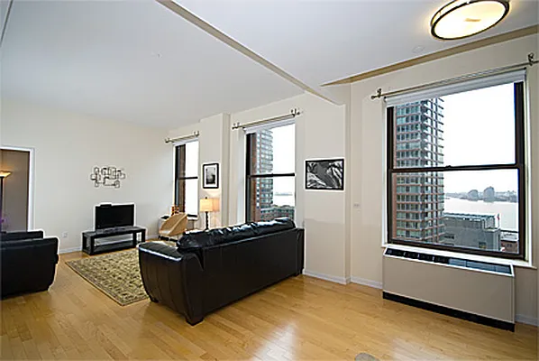 Rented by New York Residence | media 3