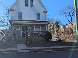 840 Washington Ave #1, West Haven, CT 06516