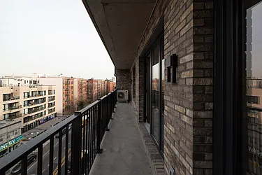 Rented by Key City Capital Inc