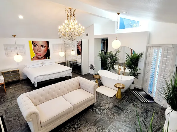 (undisclosed Address), Hermosa Beach, CA 90254