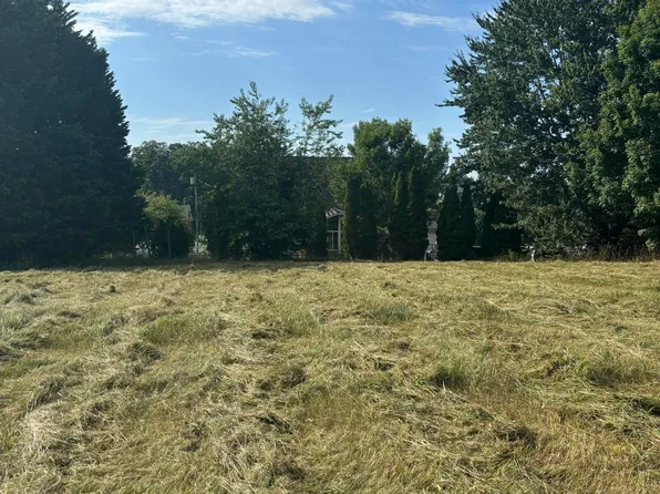 4702 Lockley Ct, Morristown, TN 37813