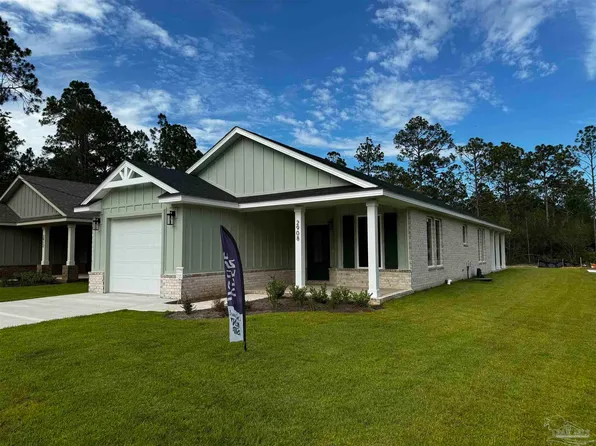 2908 Summer St, Milton, FL 32583