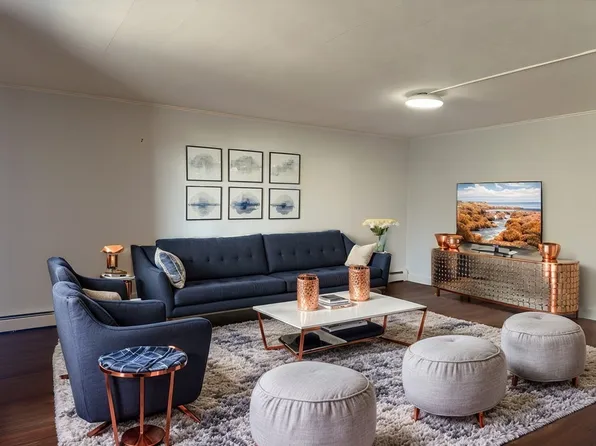 273 Lake St Unit 1, Weymouth, MA 02189