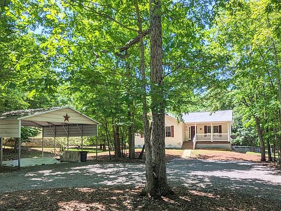 3rd image of 3959 Diamond Hill Rd