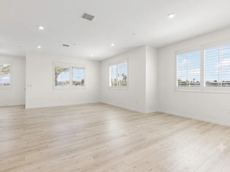 1614 Fig Tree Way — Photo 4
