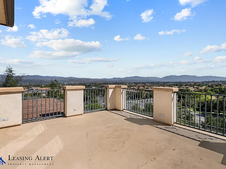 26802 Pine Cliff Pl — Photo 45