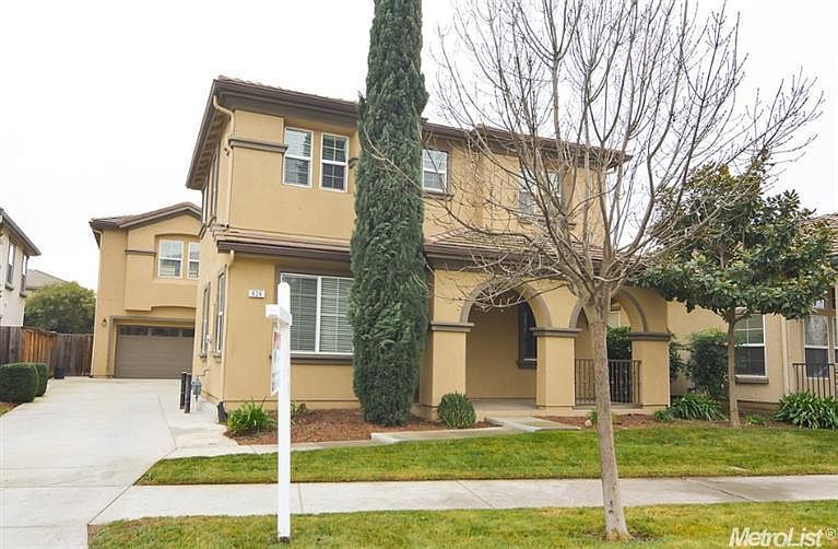 1st image of 626 Bramblewood Ave