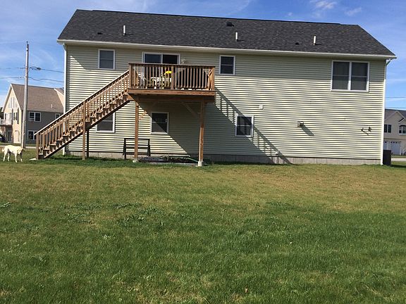 Large level yard