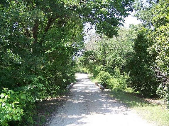 3rd image of 677 Granite Cir