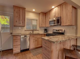8636 Rainbow Ave, Kings Beach, CA 96143