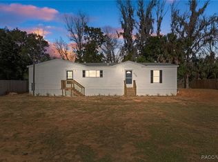 6705 W Park Dr, Homosassa, FL 34446