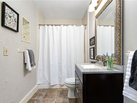 4th image of 4313 S 62nd St
