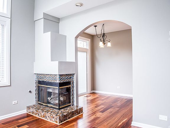 5th image of 3006 Waters Edge Cir Unit 3006