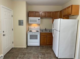 250 Logee St #1R, Woonsocket, RI 02895