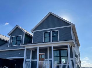 188 Aurora Rd, South Burlington, VT 05403