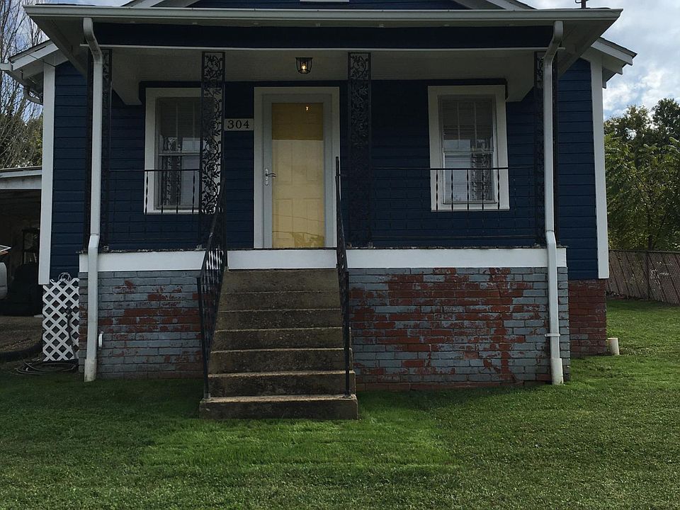 1st image of 304 Lynn Ave