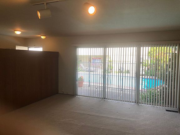 5th image of 449 Lassen St #1