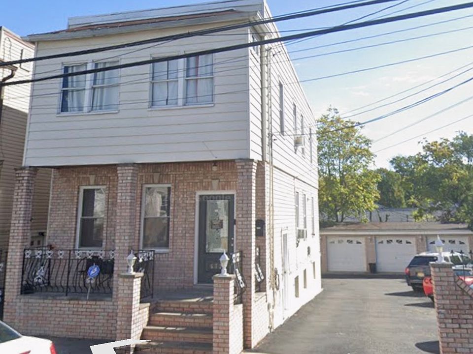1st image of 671-673 N 5th St