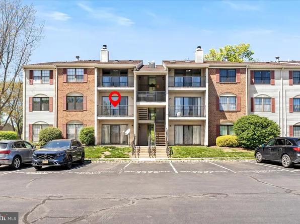 12 Voscek Ct, Lawrence Township, NJ 08648