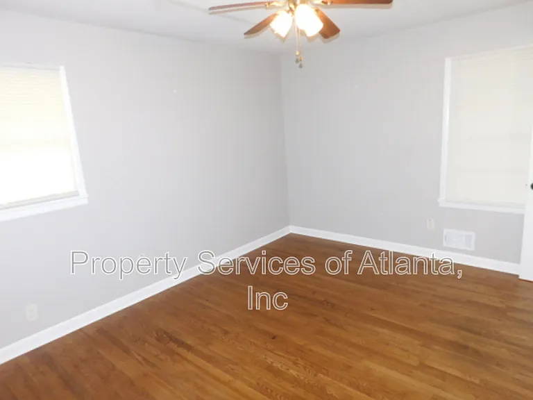 1170 Baker Ln — Photo 20