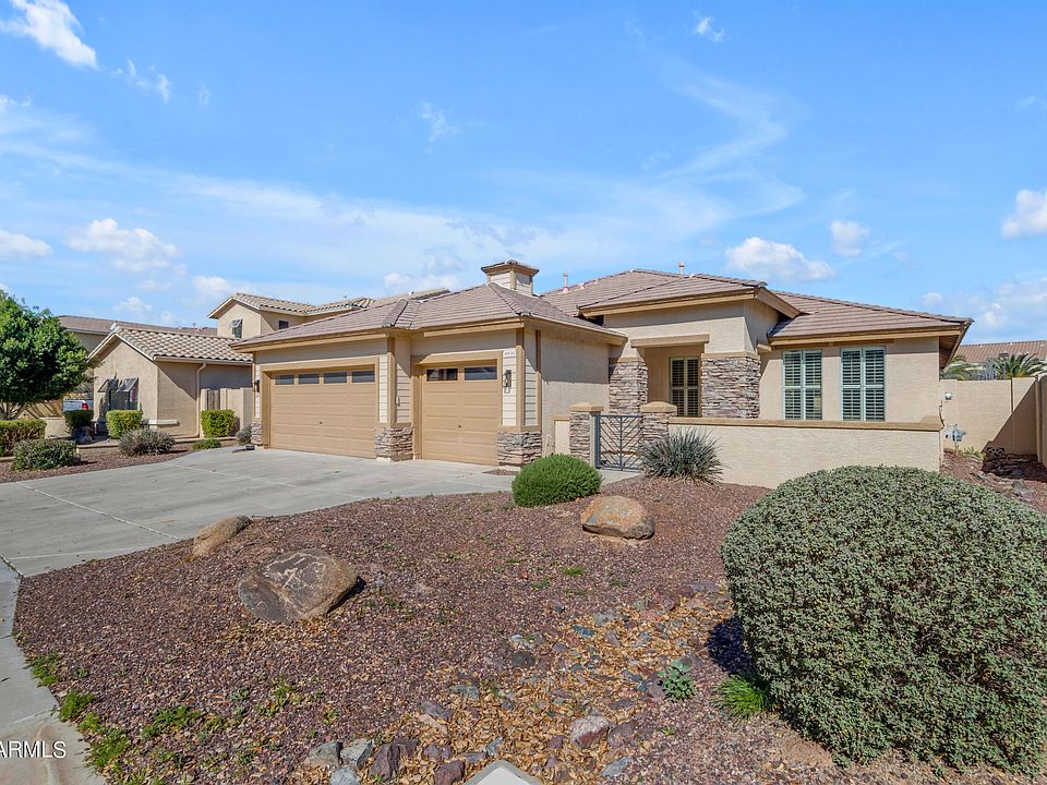 1st image of 4930 E COLONIAL Drive