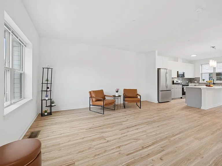 Waverly Creek Townhomes — Photo 6