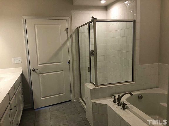 4th image of 3760 Jordan Shires Dr