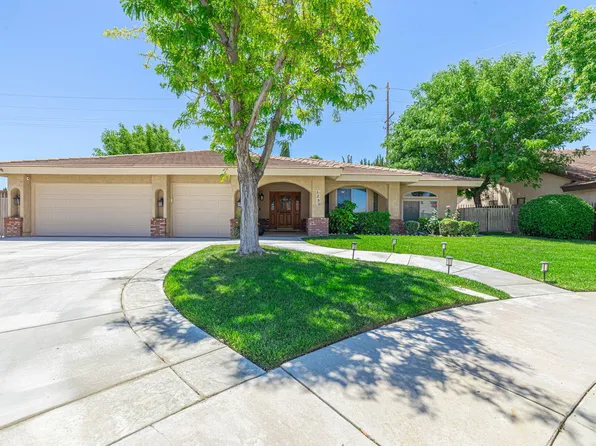 3700 Spice St, Lancaster, CA 93536