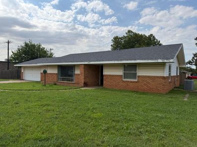 205 E State Rd, Fairview, OK, 73737