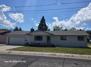 391 Terrace St, Weed, CA 96094