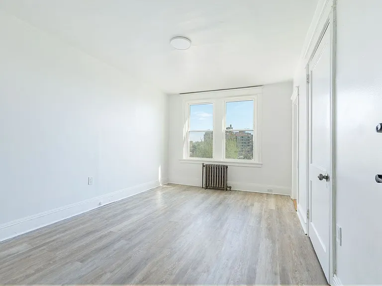 Belmont Place — Photo 48
