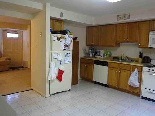 1st image of 8206 Autumn Lake Ct