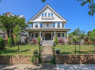 1210 W Clifton Blvd, Lakewood, OH