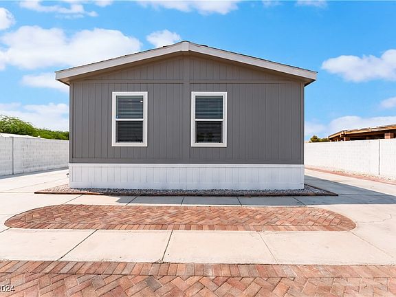 4th image of 3475 Cactus Springs Dr
