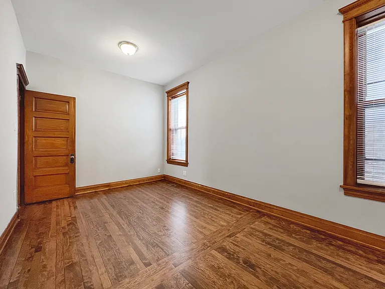 3726 N Lakewood Ave #1F — Photo 18