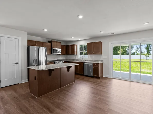 104 Baxter Sta, Moyock, NC 27958