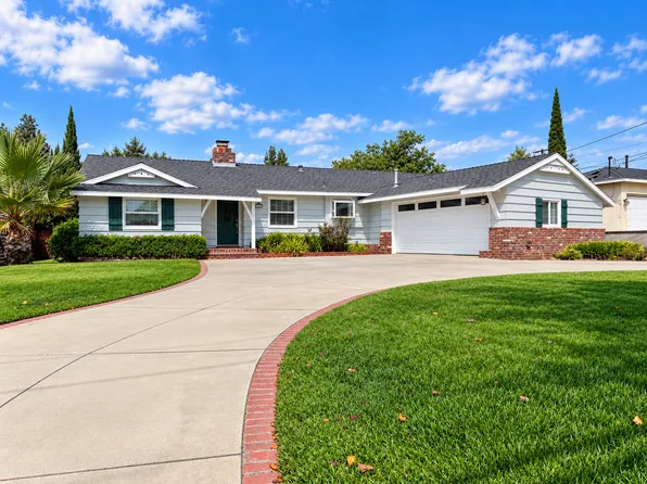 719 E Bennett Ave, Glendora, CA 91741