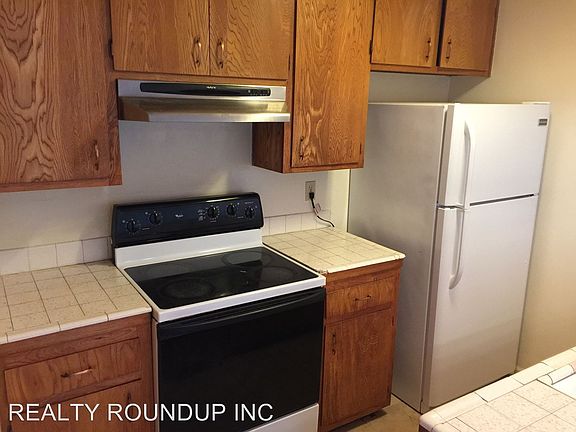 3rd image of 9032 Montoya St APT 1
